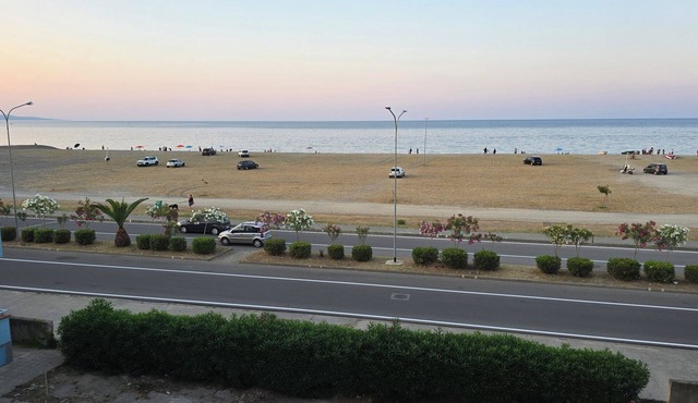 Complete beachfront apartment in Schiavonea