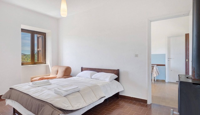 Country House 'Le Vallocchie' with Mountain View and Private Garden