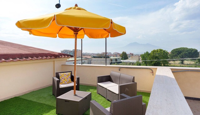 Day Dreams Home - Sorrento Amalfi Apartment with Sea View, Wi-Fi & Air Conditioning in Gragnano