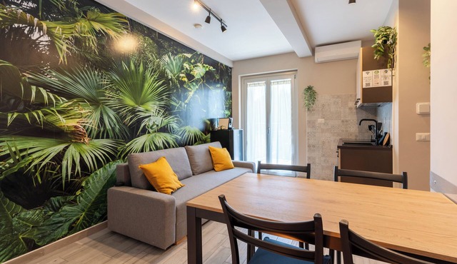 Design Apartment with Garden