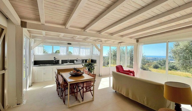Eco-friendly villa with sea view in Sampieri