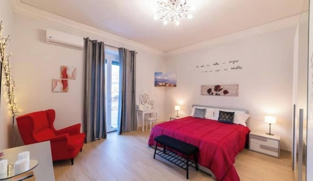 Elegant and spacious apartment 100 meters from Bracciano Station