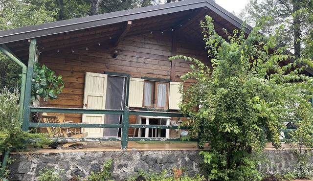 ETNABAITEMILO. THE ROSE. beautiful chalet on ETNA
