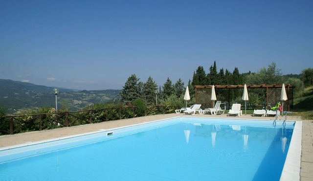 Farmhouse in Dicomano with Tuscan Views