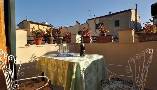 Flat for STUDENTS in FLORENCE city CENTRE in Firenze