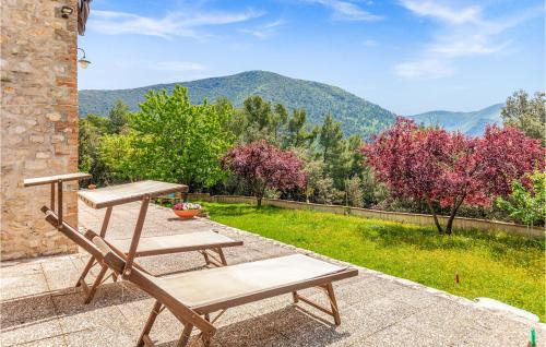 Gorgeous Apartment In Loc Fontanelle With Wifi in Campello sul Clitunno