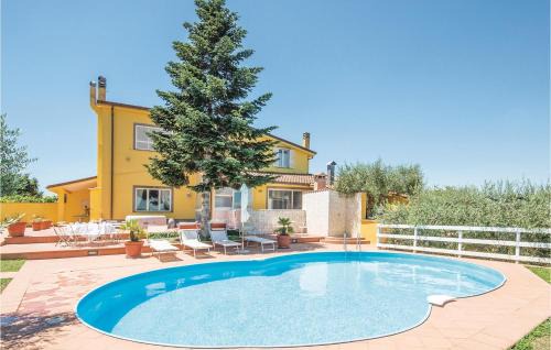 Gorgeous Home In Roma With Private Swimming Pool, Can Be Inside Or Outside