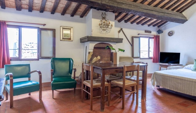 GuestHost - Ferrara Centro Petite Apartment