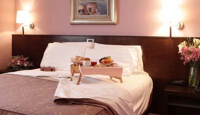 Hotel City