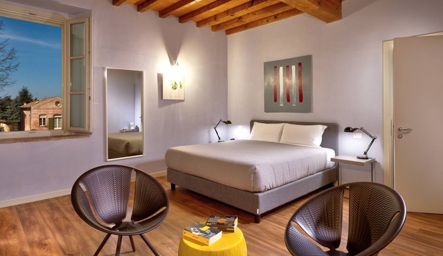 Hotel cortaccia sanvitale