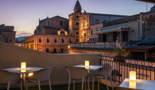 Hotel Porta Reale