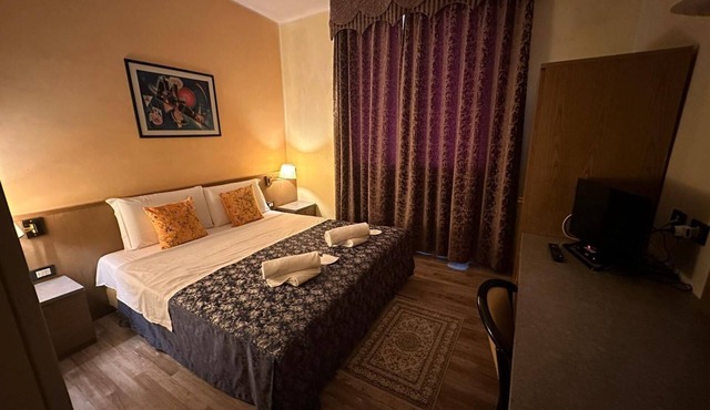 HOTEL RAFFAELLO VENICE