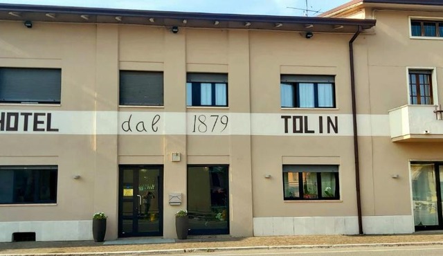 Hotel Tolin