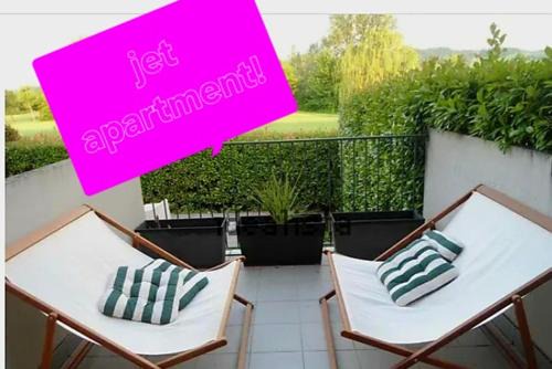 Jet Apartment