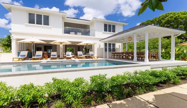 Kaiso & Kai Beachfront Villa bty Fantasia Villas in St James