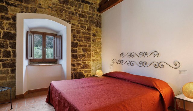 La Torre – Panoramic Apartment in Farmhouse with Pool
