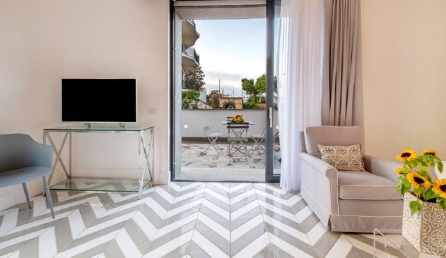 Luxury Suite with Terrace