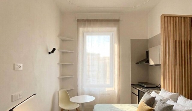 Marsi sunny studio