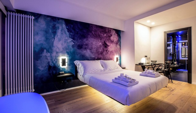 MICELI EXCLUSIVE SUITE