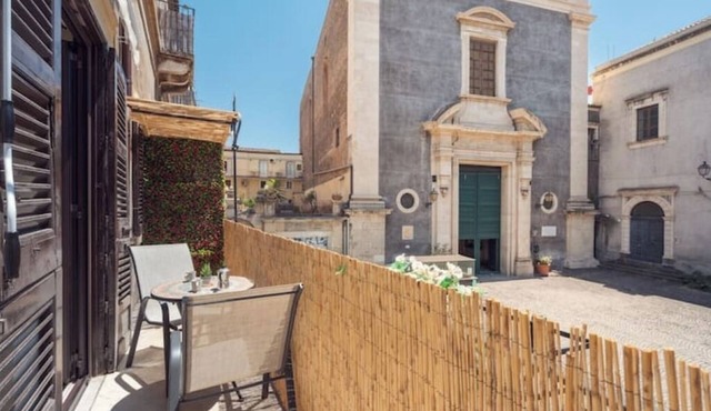 Modern Apartment with Balcony and View of St. Agatha