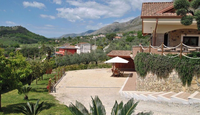 Nice apartment for 4 people with A/C, WIFI, TV, terrace, pets allowed and panoramic view