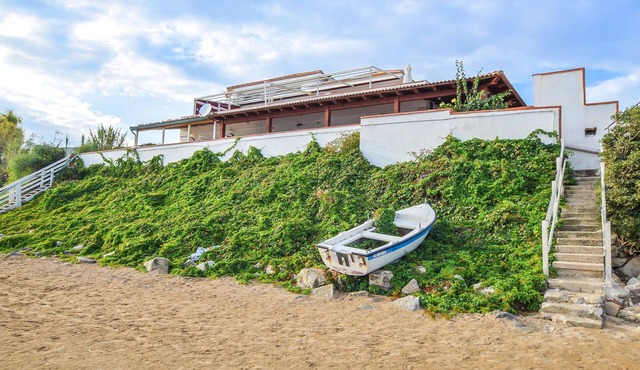 Nice home in Pozzallo with house a panoramic view