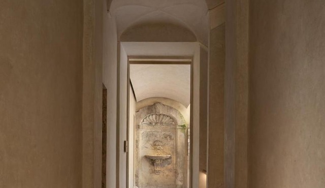 Nomos Hotel