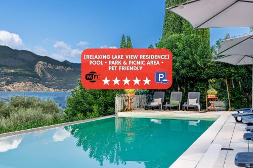 Panoramic Lake View Apartments with Pool & Breakfast in Torri del Benaco