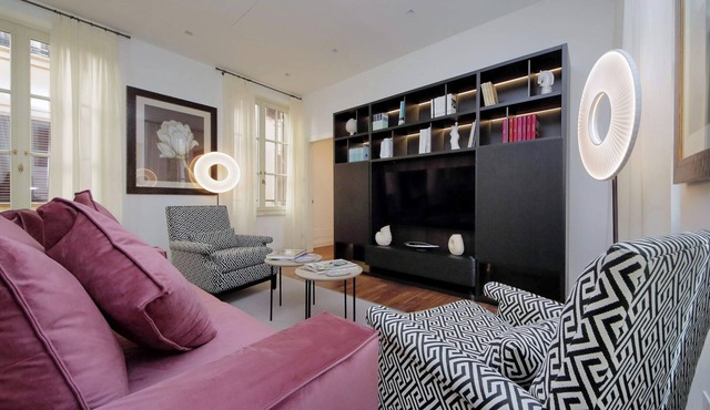 Pirandello Luxury Home, in the prestigious Palazzo Raggi, in the heart of Rome