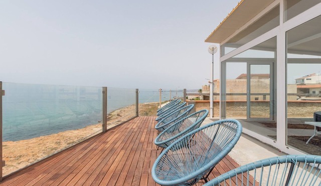 Poseidon, Villa am Meer mit Panoramaterrasse by Interhome