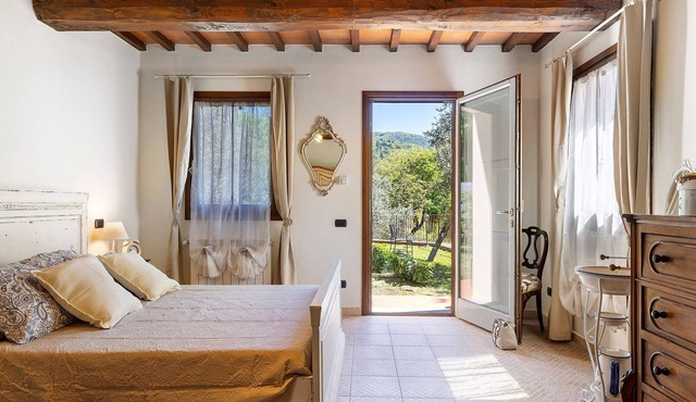 Relaxing Double Room Surrounded by Nature