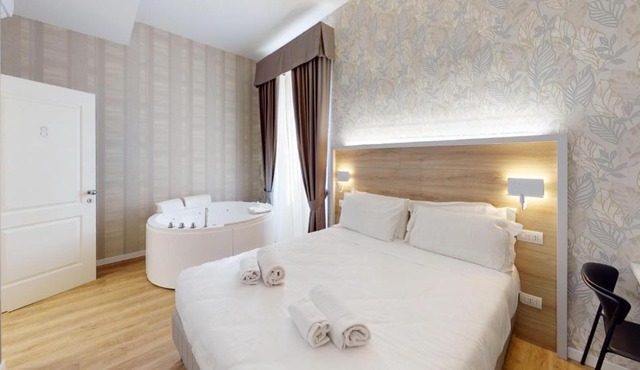 ROME'S GLORIA HOTEL
