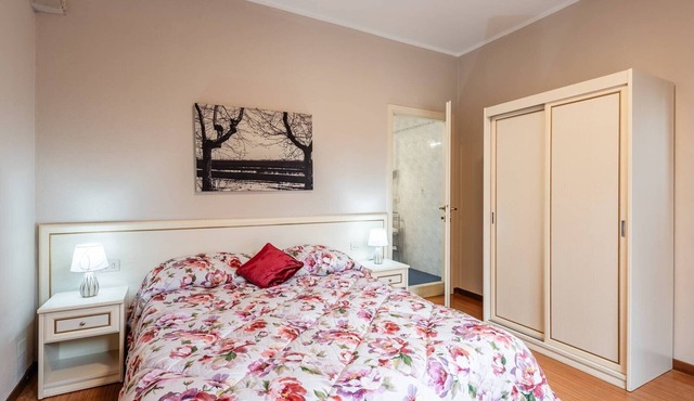 Room 'Camera Fuoco' with Shared Pool, Shared Garden and Wi-Fi in Le Vedute