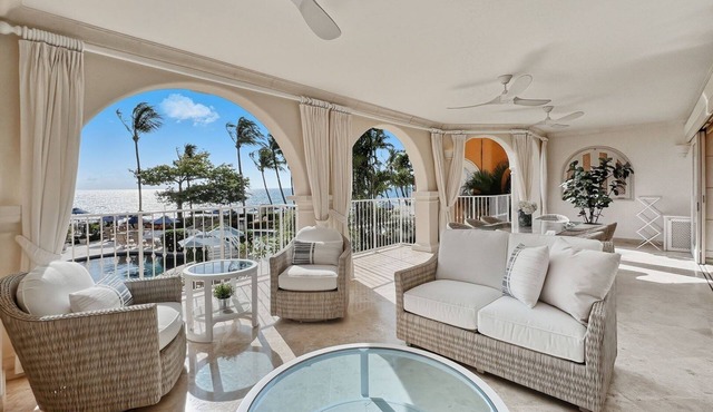 Saint Peter's Bay 208 - Chic Beachfront Condo in Battaleys
