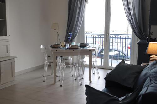 Seacily Apartments
