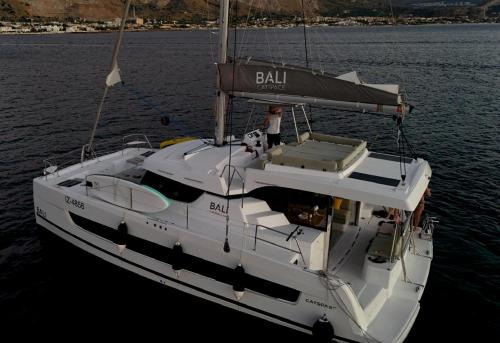 Sicily by Catamaran Bed & tours