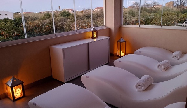 Spa Suite Cefalù Villa dell'Eden A, 2 bedrooms and sleeps 5.
