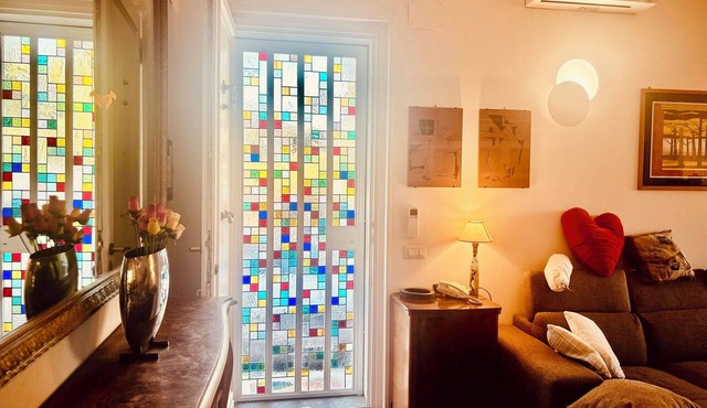 Spacious 4-bedroom house in charming Roma with AC