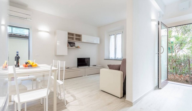 Stibbert Apartment in Florence by Mmega