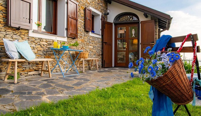 Stone Country House 'Paradiso San Giacomo' with Sea View and Large Garden