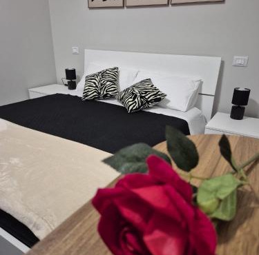 Stornelli Suite & Apartments