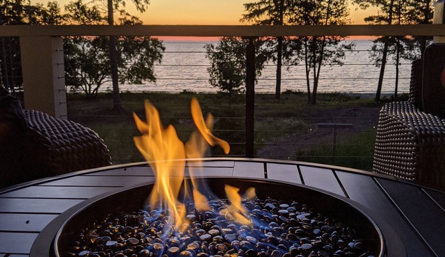 Stunning Beachfront Home, Sauna! Fall color, Close to Skiing Boyne or Nubs Nob in Charlevoix