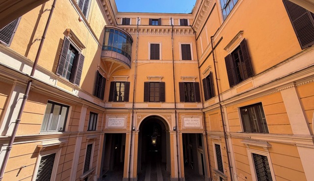 TREVI DUCAL PALACE III