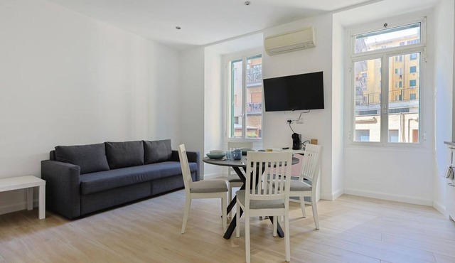 Tuscolana Costantino's Apartment by Rentbeat