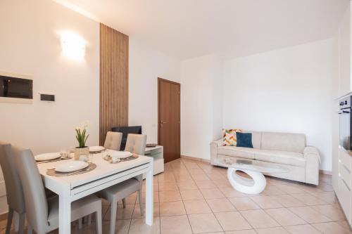 Vicino al Mare con Terrazzo - WiFi e Parcheggio Privato