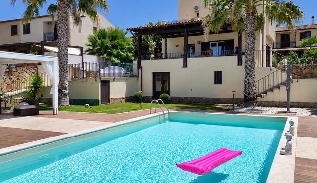 Villa Itaca – Private Pool and Relaxation Just Minutes from the Sea