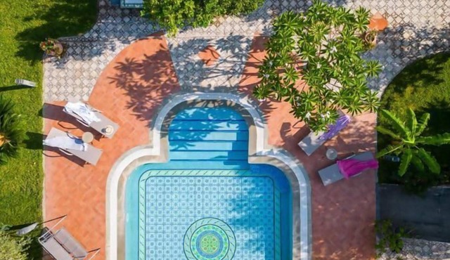 Villa Rita, Tennis Garden & Pool