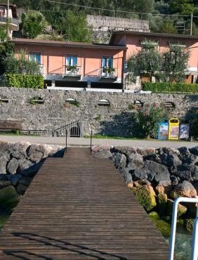 Villa sul Lago con pontile privato a Brenzone sul Garda - Unique and exclusive