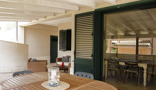 VILLA ULIVI a few minutes from the beach
