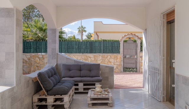 Villa with Jacuzzi & Fitness Area – Private Spaces & Exclusive Areas – Arenella Mare